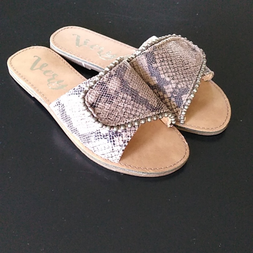 New Very G Swank Sandal Sz 6